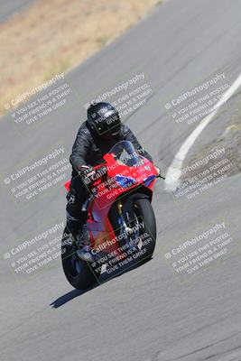 media/Nov-12-2023-Classic Track Days (Sun) [[11f17acb81]]/Group 3/session 2 turn 9/